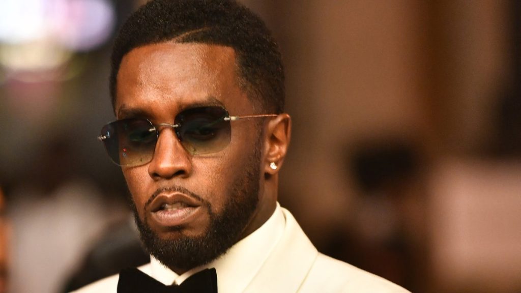 Internet InfoMedia diddy could drop big names in sex trafficking trial r kelly attorney