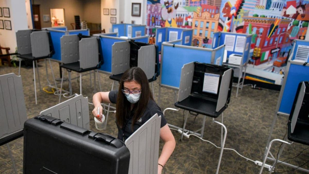 Early in-person voting kicks off in Oklahoma Internet InfoMedia early in person voting kicks off in oklahoma