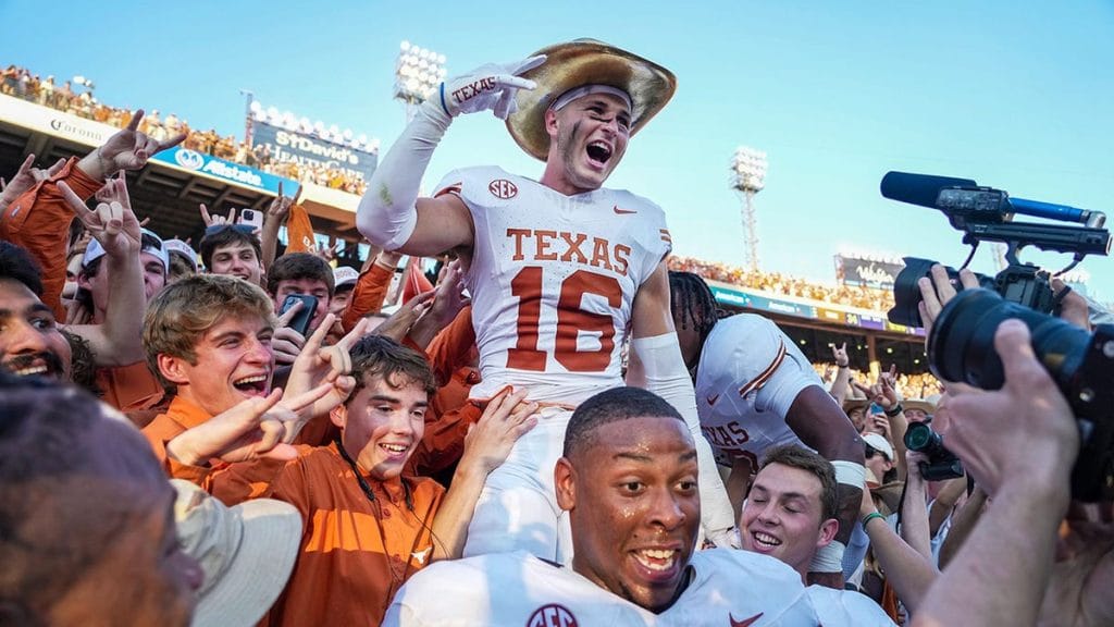 Internet InfoMedia texas stymies oklahomas offense to earn red river rivalry win in foes first matchup as sec members