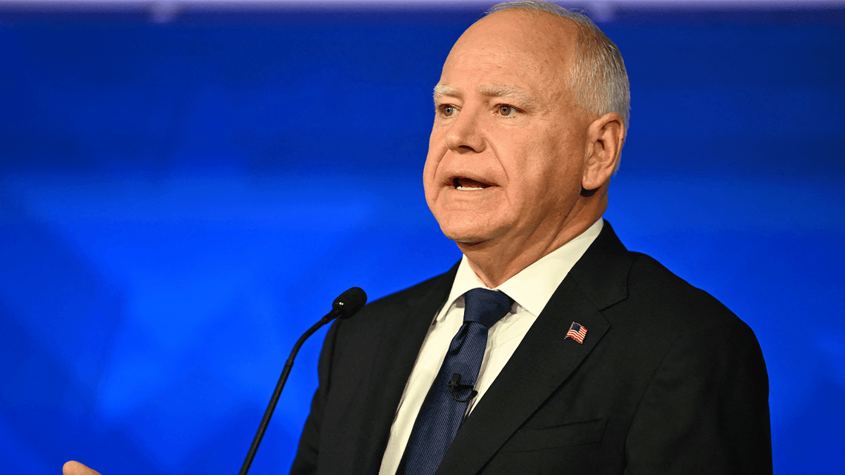 Vance oozed confidence compared to jittery Walz, body language expert says: ‘Captain of the ship’ Internet InfoMedia vance oozed confidence compared to jittery walz body language expert says captain of the ship