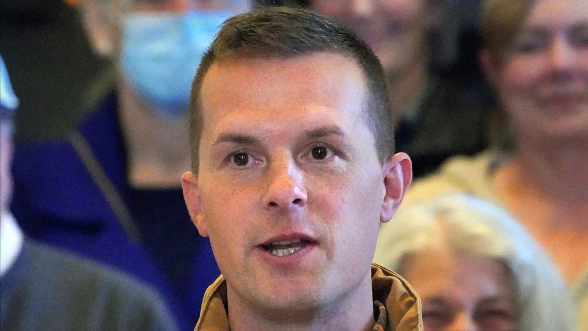 Moderate Democrat and Marine veteran wins re-election in Trump leaning congressional district Internet InfoMedia moderate democrat and marine veteran wins re election in trump leaning congressional district