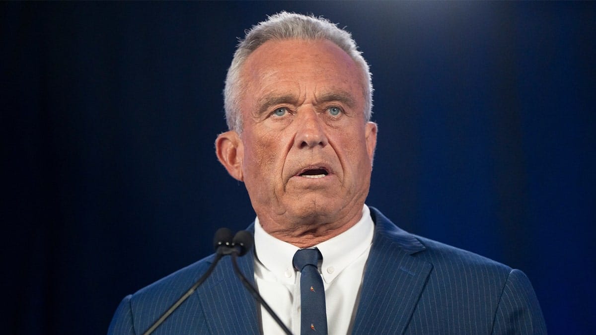 RFK Jr., on eve of Election Day, tells voters 'do NOT vote for me' Internet InfoMedia rfk jr on eve of election day tells voters do not vote for me