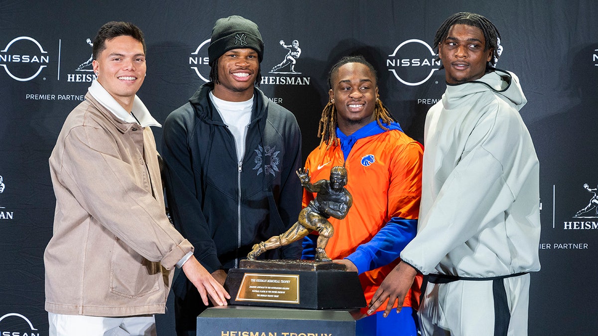 Ashton Jeanty prepared Heisman acceptance speech he'll never get to deliver after losing to Travis Hunter Internet InfoMedia ashton jeanty prepared heisman acceptance speech hell never get to deliver after losing to travis hunter