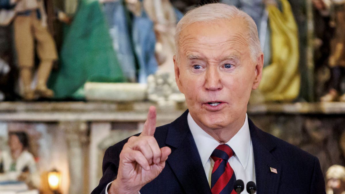 Biden commutes 1,500 jail sentences, grants pardons for 39 others: 'Largest single-day grant of clemency' Internet InfoMedia biden commutes 1500 jail sentences grants pardons for 39 others largest single day grant of clemency