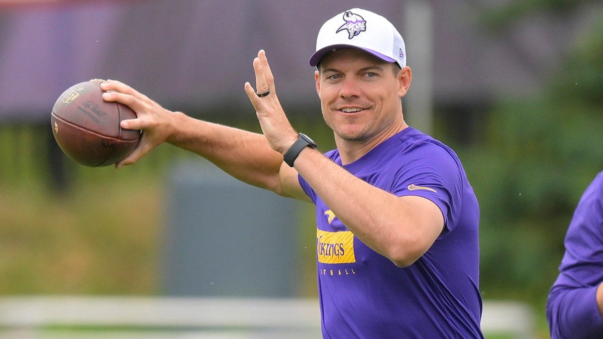 Daniel Jones opens up about decision to sign with Vikings after split from Giants: ‘Excited to be here’ Internet InfoMedia daniel jones opens up about decision to sign with vikings after split from giants excited to be here