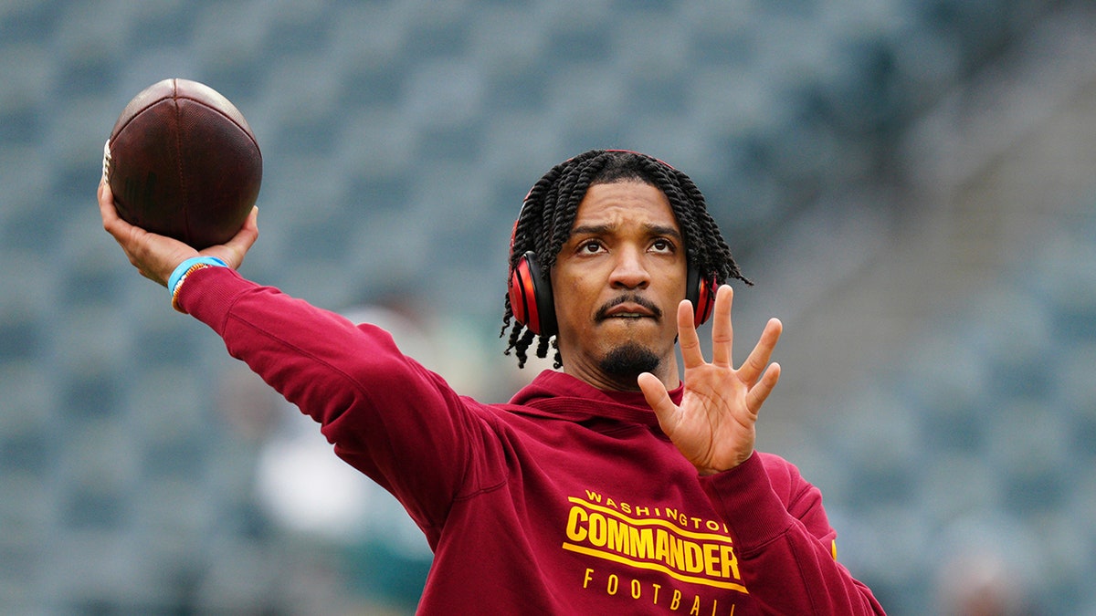 Internet InfoMedia commanders jayden daniels to auction custom made jacket to benefit los angeles firefighters