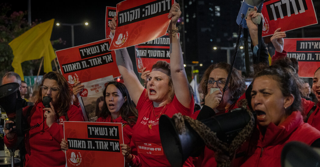 Internet InfoMedia hamas is expected to release 8 israeli and thai hostages