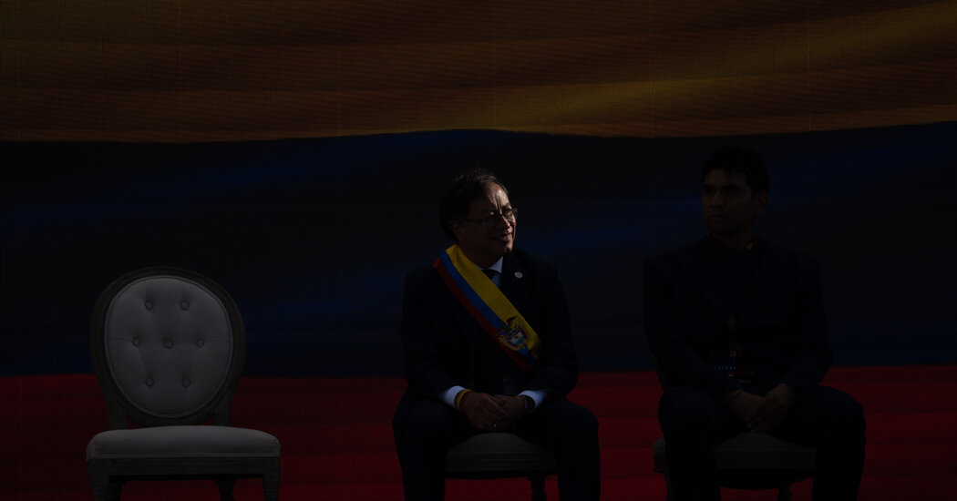 Inside Colombia’s Crisis Over Trump’s Deportations Internet InfoMedia inside colombias crisis over trumps deportations