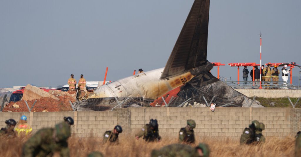 Internet InfoMedia jeju air flight recorder stopped working 4 minutes before plane crash