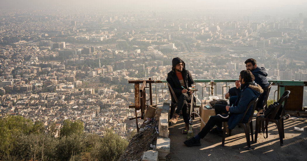 Internet InfoMedia lebanons prime minister meets with syrian leader