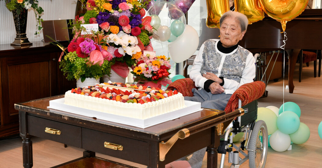Tomiko Itooka of Japan, World’s Oldest Person, Dies at 116 Internet InfoMedia tomiko itooka of japan worlds oldest person dies at 116
