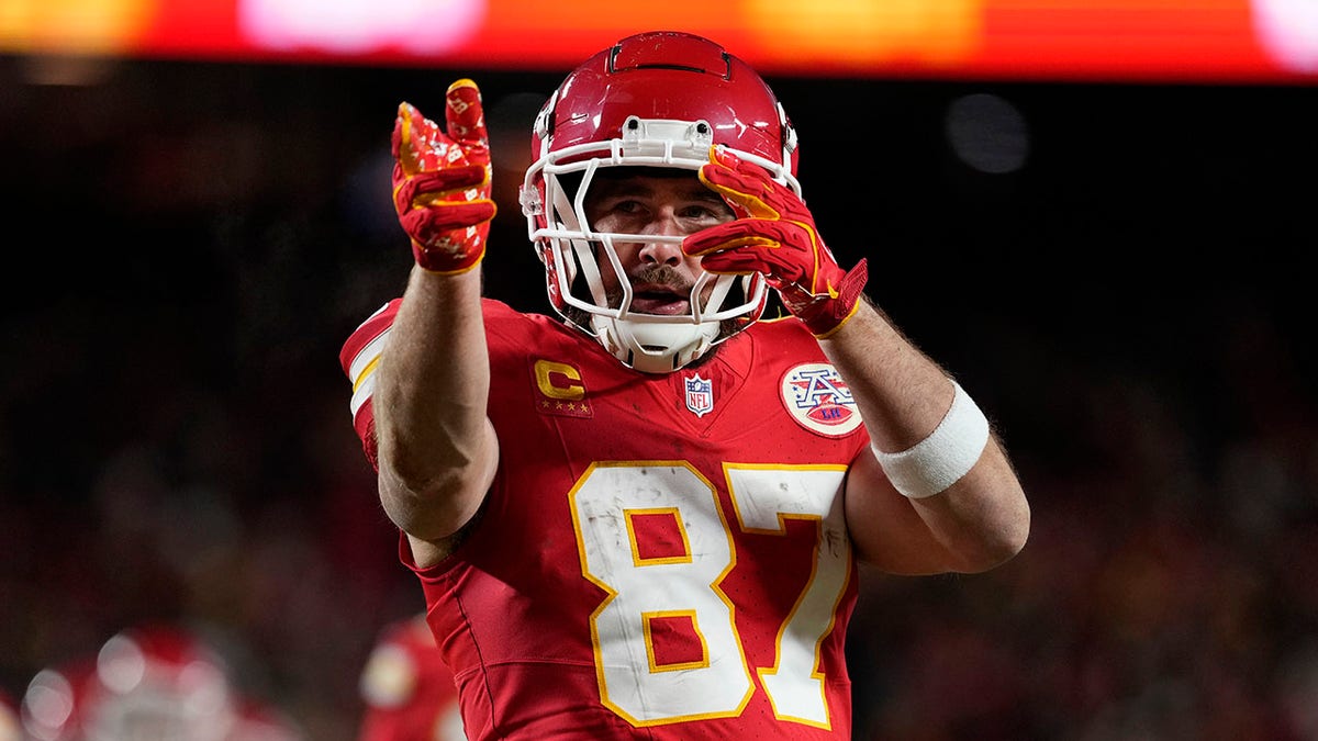 Internet InfoMedia travis kelce feeling 22 after delivering best game of season in chiefs playoff win
