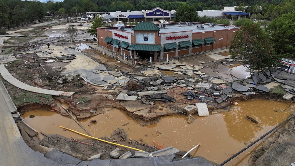 Internet InfoMedia trump signs executive order aimed at drastically improving fema efficacy priorities competence