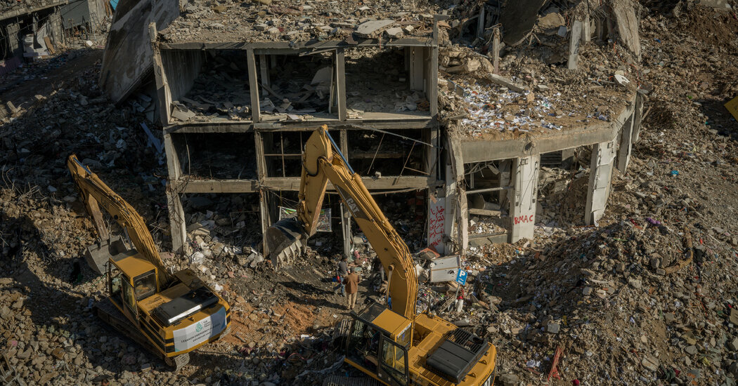 Internet InfoMedia violence reported as deadline passes for troop withdrawal in lebanon