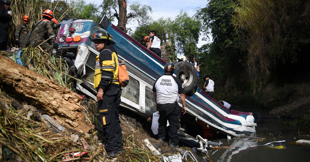 Bus Plunges off Bridge in Guatemala City, Killing at Least 53 Internet InfoMedia bus plunges off bridge in guatemala city killing at least 53