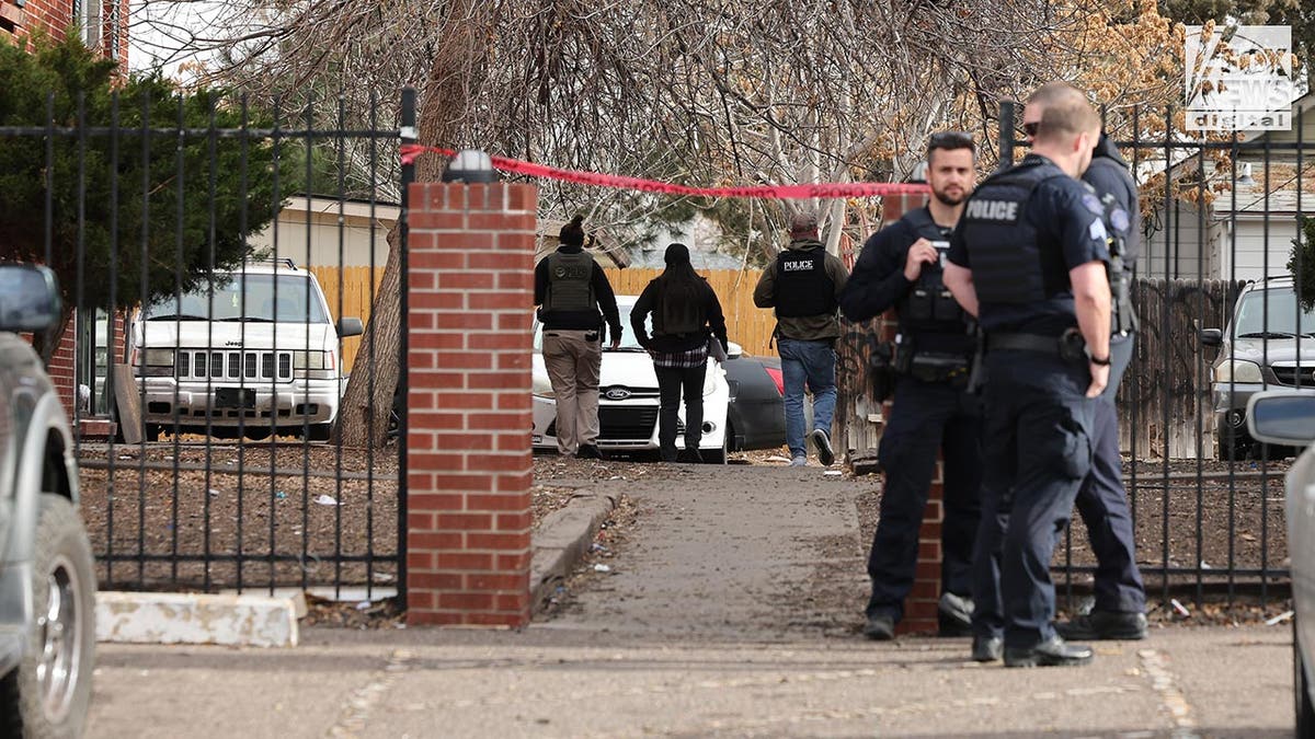 Colorado city helps dozens of families relocate after Tren de Aragua apartment infestation Internet InfoMedia colorado city helps dozens of families relocate after tren de aragua apartment infestation