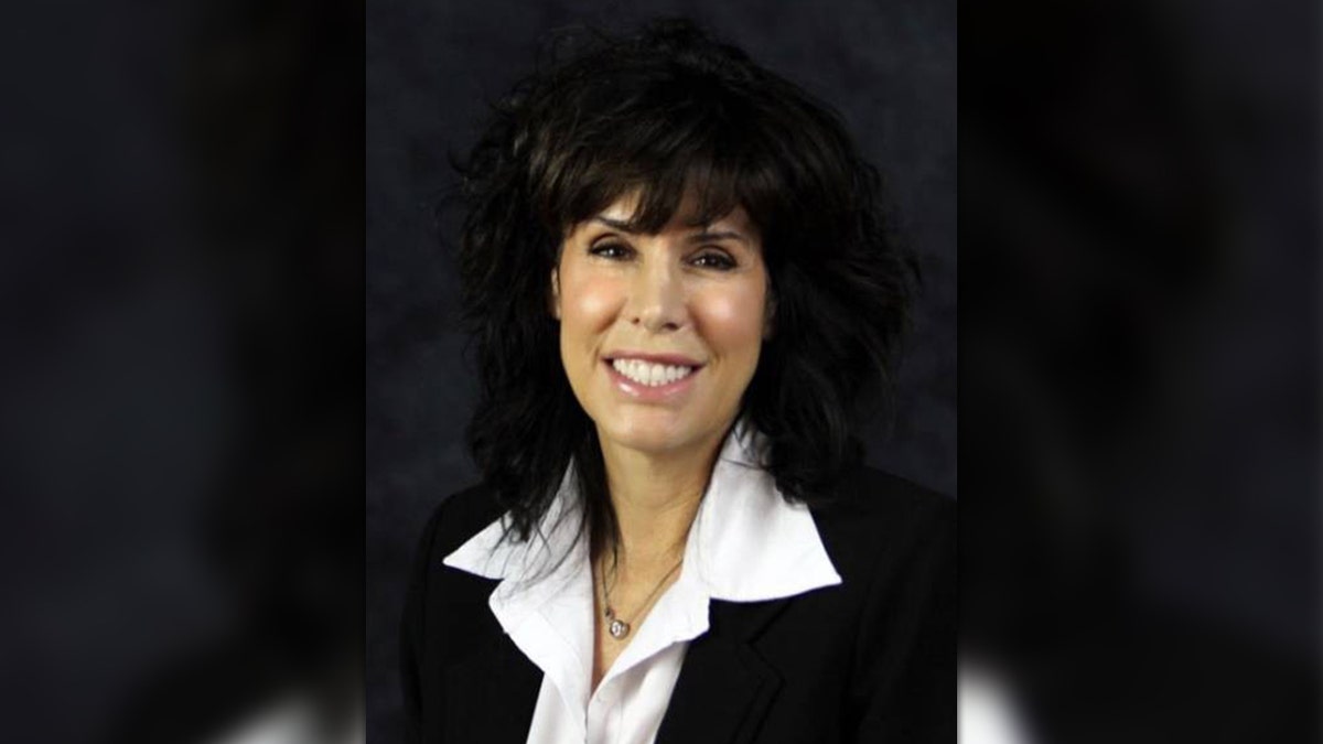 Democrat judge sets bond for second man accused in Texas deputy's murder after first suspect posts bail Internet InfoMedia democrat judge sets bond for second man accused in texas deputys murder after first suspect posts bail