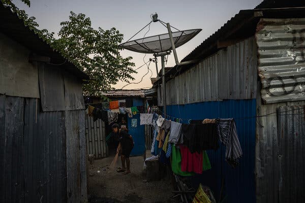 Internet InfoMedia east timors challenges two decades after independence