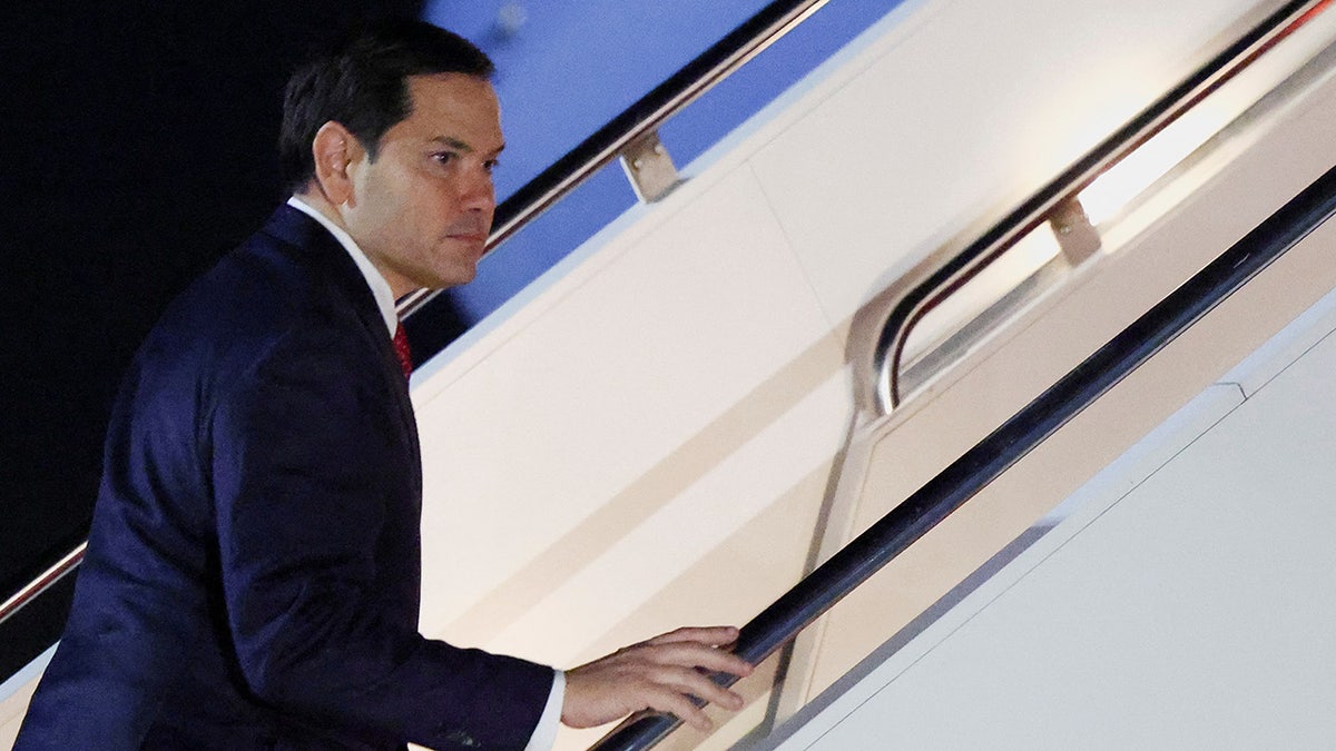 Plane carrying Sec. of State Rubio turns around after experiencing mechanical issue Internet InfoMedia plane carrying sec of state rubio turns around after experiencing mechanical issue