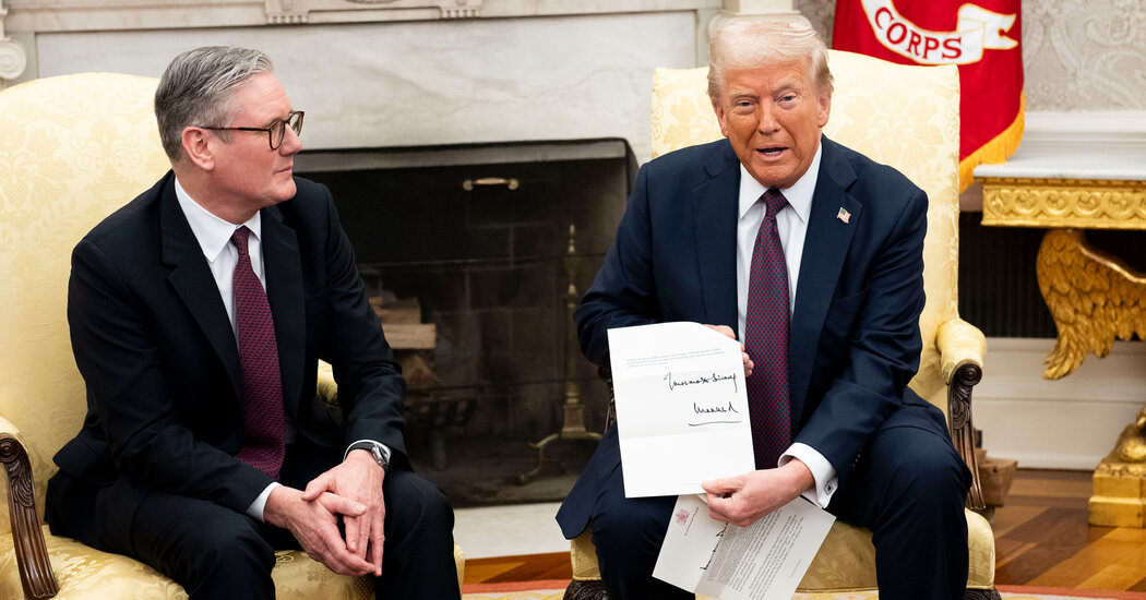 Internet InfoMedia with a letter from king charles starmer was welcomed into trumps court