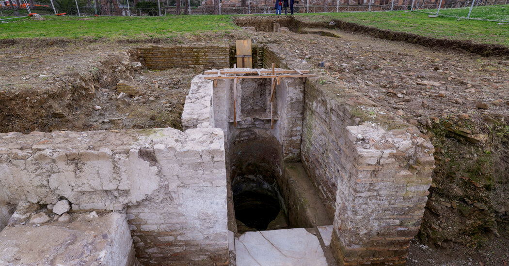 Internet InfoMedia archaeologists unearth oldest jewish ritual bath found in europe