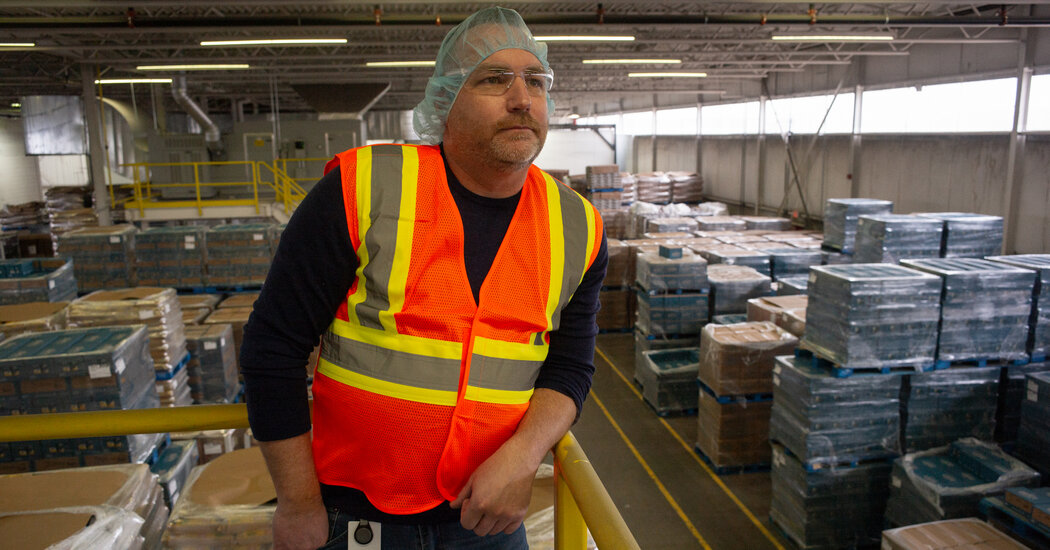 Canada’s Small Businesses Face a ‘Double Hit’ in the Trade War With U.S. Internet InfoMedia canadas small businesses face a double hit in the trade war with u s