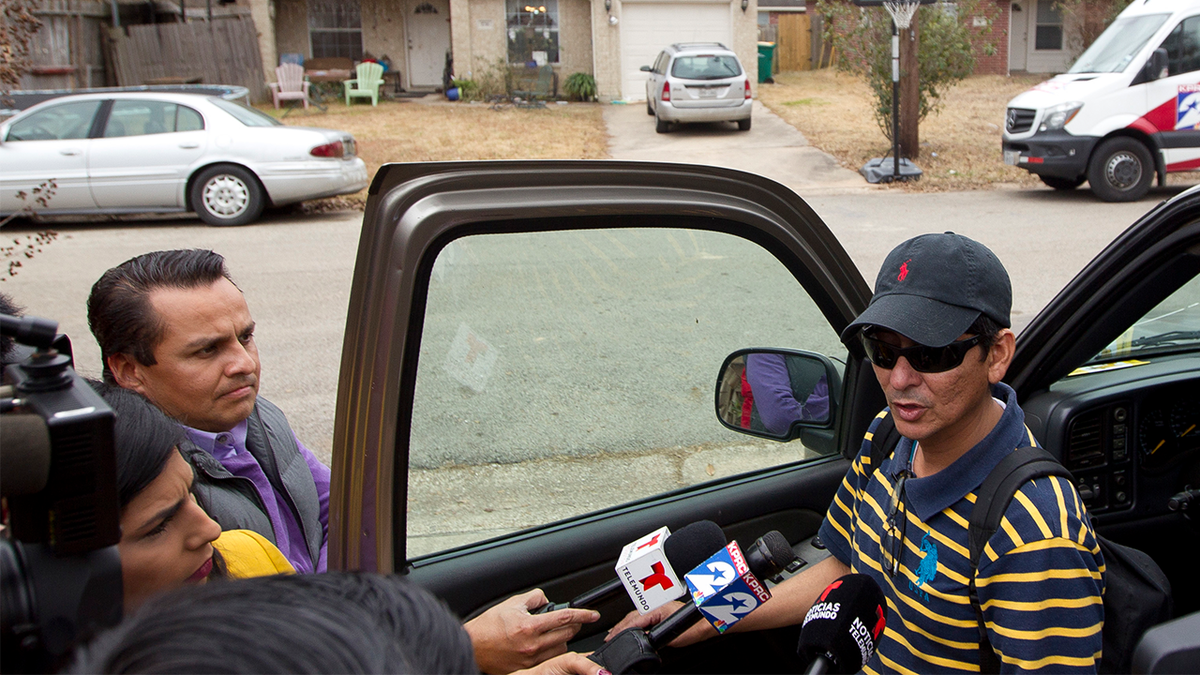 Federal judge awards nearly $2M after ruling FBI agent was negligent in fatal shooting of abducted Texas man Internet InfoMedia federal judge awards nearly 2m after ruling fbi agent was negligent in fatal shooting of abducted texas man