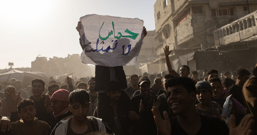 Internet InfoMedia gazans protest against hamas and war for a second day