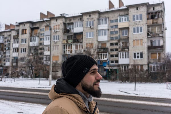 Internet InfoMedia in ukraines frontline town of sloviansk a taste of normalcy beckons