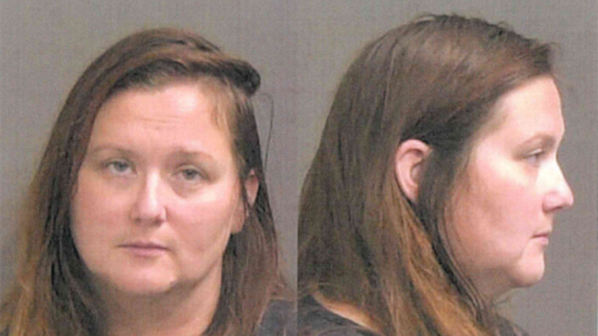 Indiana parents arrested for abuse after allegedly zip-tying 10-year-old son, telling sibling to beat him up Internet InfoMedia indiana parents arrested for abuse after allegedly zip tying 10 year old son telling sibling to beat him up