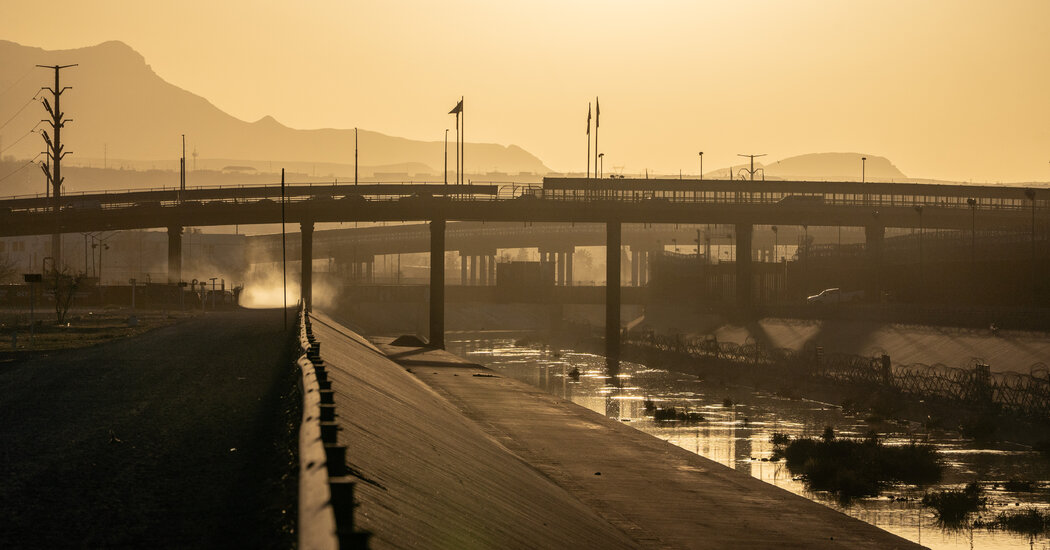 Internet InfoMedia on mexicos once packed border few migrants remain