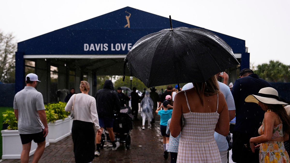 Rory McIlroy leads at The Players Championship as inclement weather suspends play Internet InfoMedia rory mcilroy leads at the players championship as inclement weather suspends play