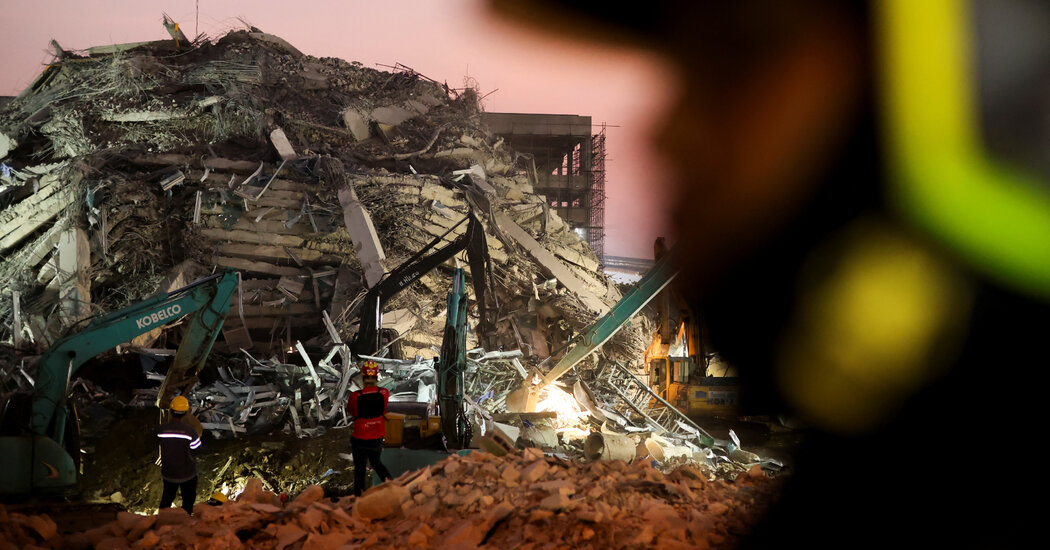 Search for Survivors at Collapsed Bangkok Building Internet InfoMedia search for survivors at collapsed bangkok building