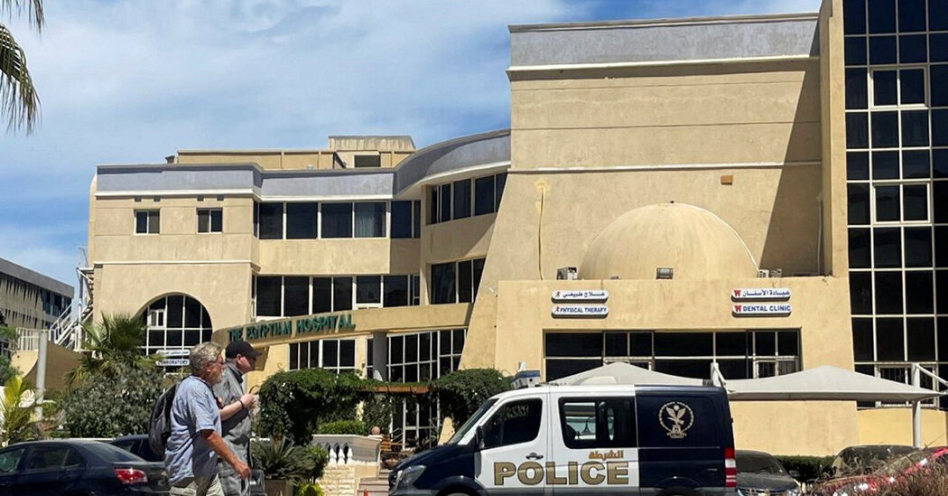 Tourist Submarine Sinks Off Egypt’s Red Sea Coast Internet InfoMedia tourist submarine sinks off egypts red sea coast