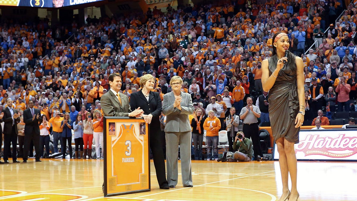 WNBA great Candace Parker highlights late Tennessee coach Pat Summitt's 'truly important' legacy Internet InfoMedia wnba great candace parker highlights late tennessee coach pat summitts truly important legacy