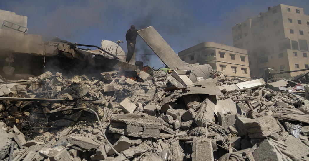 ‘I’m Here! Can You Hear Me?’: One Family’s Story of Death in Gaza Internet InfoMedia im here can you hear me one familys story of death in gaza