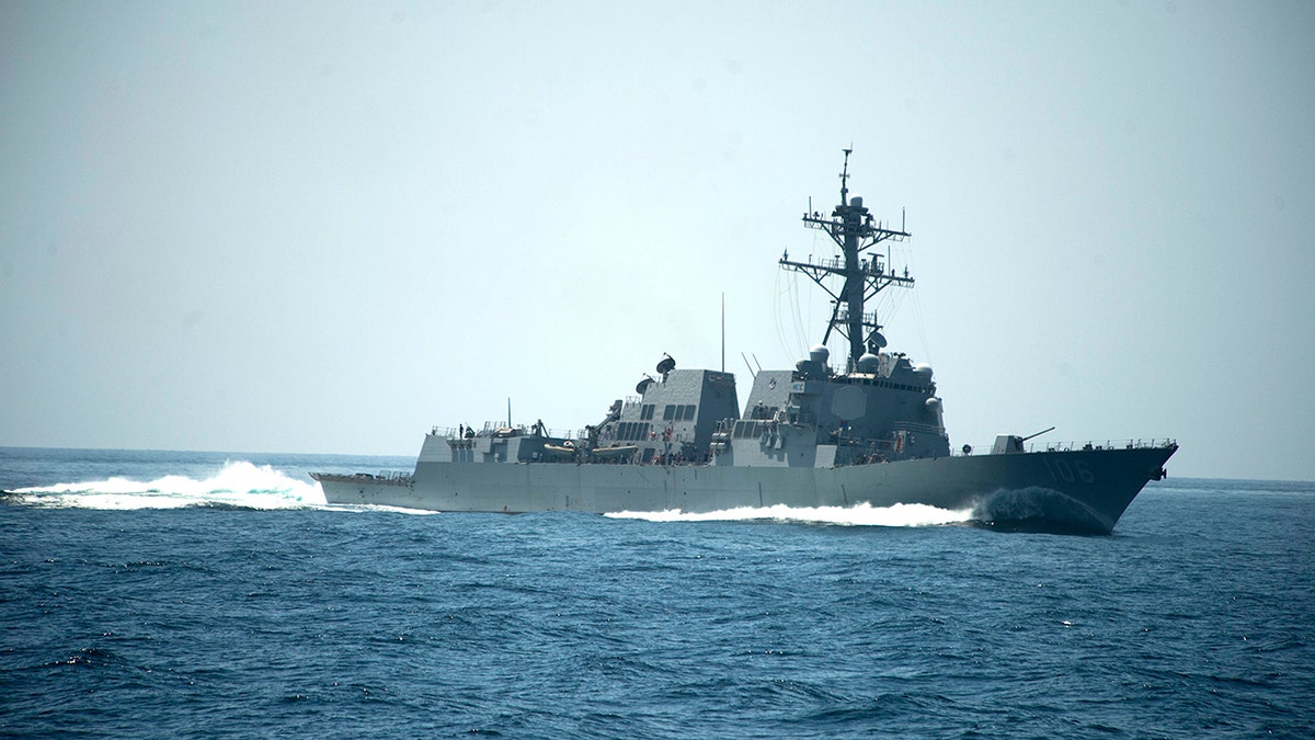 Navy deploys another Houthi-fighting warship to new US southern border mission Internet InfoMedia navy deploys another houthi fighting warship to new us southern border mission