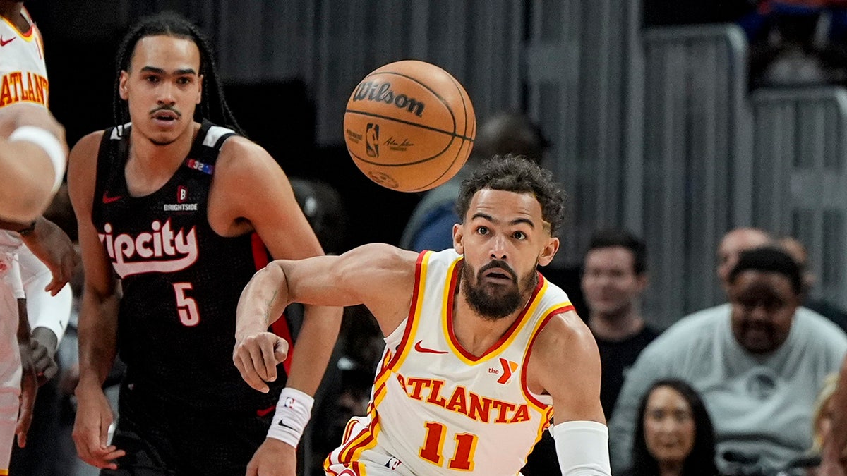 NBA fan leaves game on stretcher after shooting challenge goes awry Internet InfoMedia nba fan leaves game on stretcher after shooting challenge goes awry