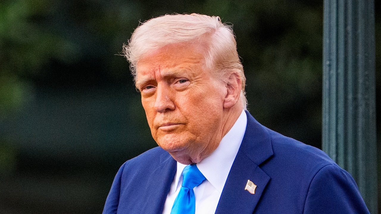 Internet InfoMedia trump says congress should push for more daylight at the end of a day