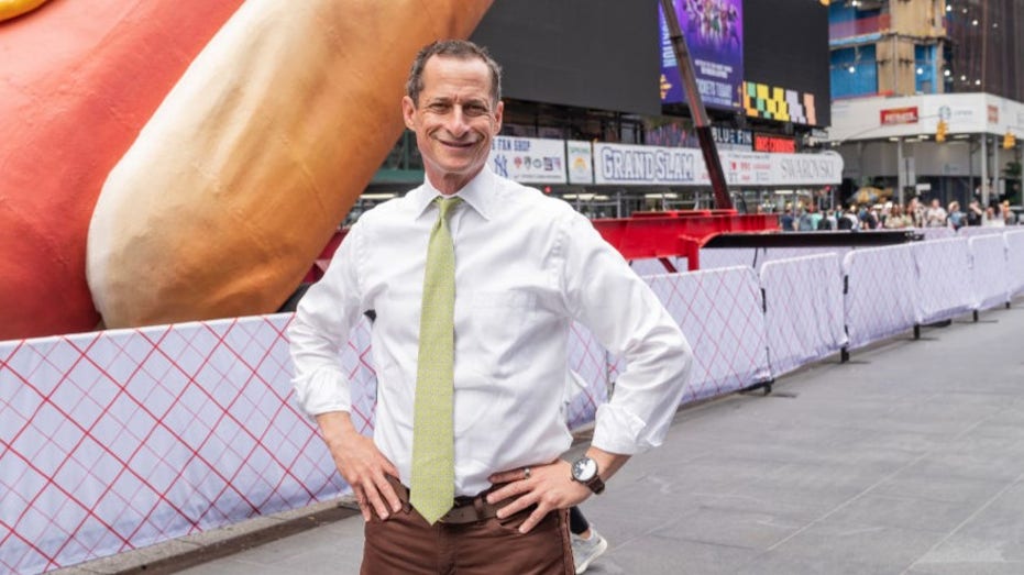 Internet InfoMedia anthony weiner says voters dont want what democrats are selling talks about comeback as fiery centrist