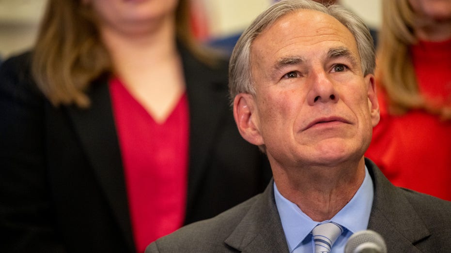 Texas Gov. Abbott signs $1 billion voucher program into law, capping off win for school choice advocates Internet InfoMedia texas gov abbott signs 1 billion voucher program into law capping off win for school choice advocates