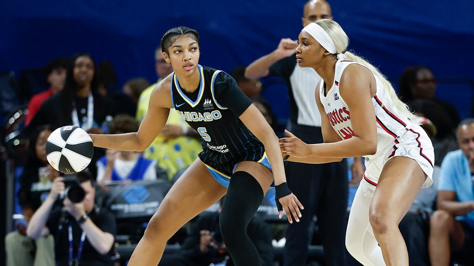 Angel Reese swipes Mystics rookie as Sky falls to Washington Internet InfoMedia angel reese swipes mystics rookie as sky falls to washington