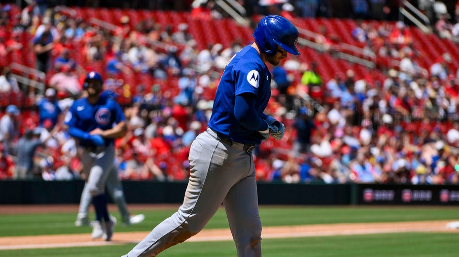 Cardinals complete double play after Cubs star Ian Happ commits baserunning blunder Internet InfoMedia cardinals complete double play after cubs star ian happ commits baserunning blunder