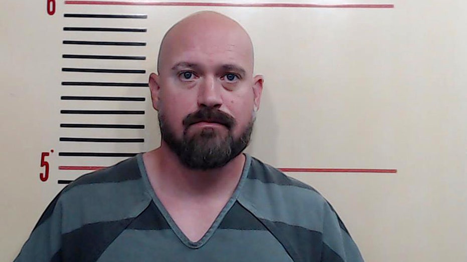 Internet InfoMedia doj worker faces capital murder charge for allegedly slipping abortion drug into pregnant girlfriends drink