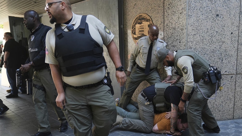 ICE sweeps through LA businesses as local Democrats cry foul over Trump administration's enforcement actions Internet InfoMedia ice sweeps through la businesses as local democrats cry foul over trump administrations enforcement actions