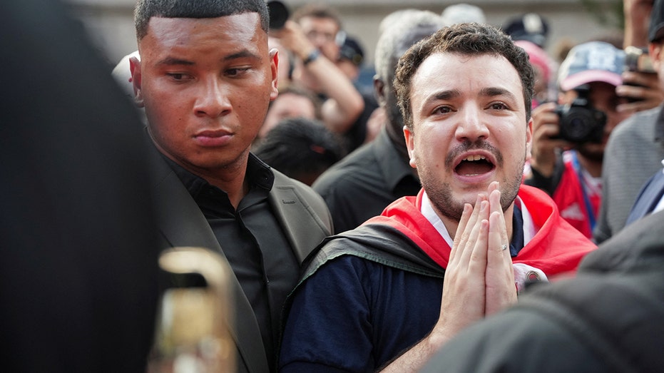 Newly released Mahmoud Khalil spotted back at anti-Israel protest at Columbia University Internet InfoMedia newly released mahmoud khalil spotted back at anti israel protest at columbia university