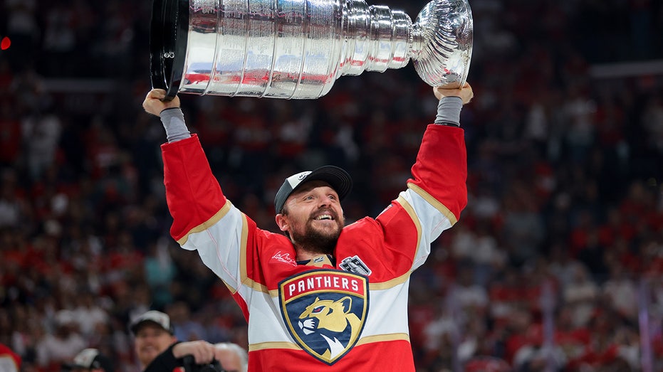 Panthers' Sam Reinhart savors 'sweeter' second Stanley Cup with Florida on brink of hockey dynasty Internet InfoMedia panthers sam reinhart savors sweeter second stanley cup with florida on brink of hockey dynasty