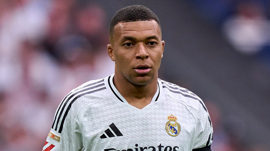 Real Madrid reveals Kylian Mbappé is hospitalized after missing Club World Cup match Internet InfoMedia real madrid reveals kylian mbappe is hospitalized after missing club world cup match