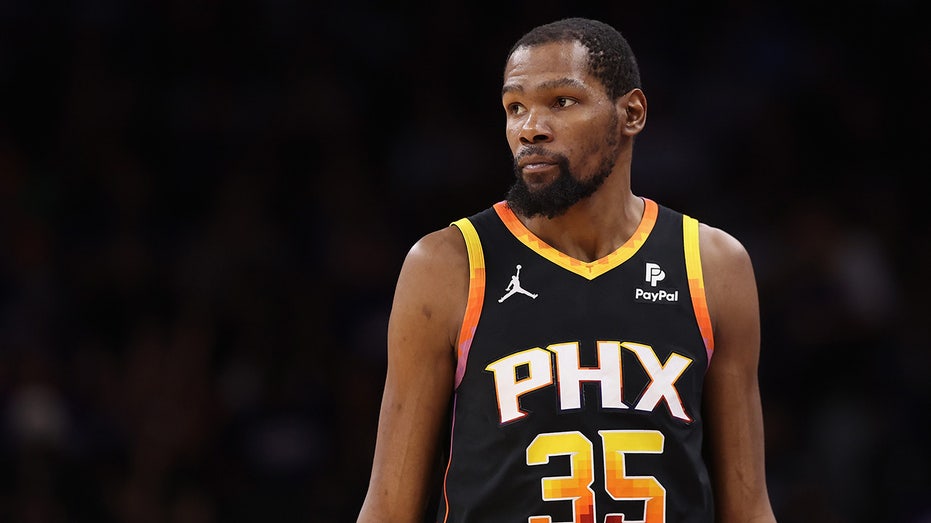 Rockets to acquire Kevin Durant from Suns in NBA blockbuster trade: report Internet InfoMedia rockets to acquire kevin durant from suns in nba blockbuster trade report