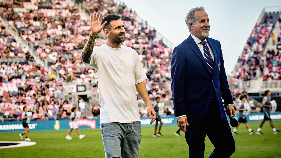 Internet InfoMedia inter miami owner rips mls over decision to suspend star lionel messi thats not right